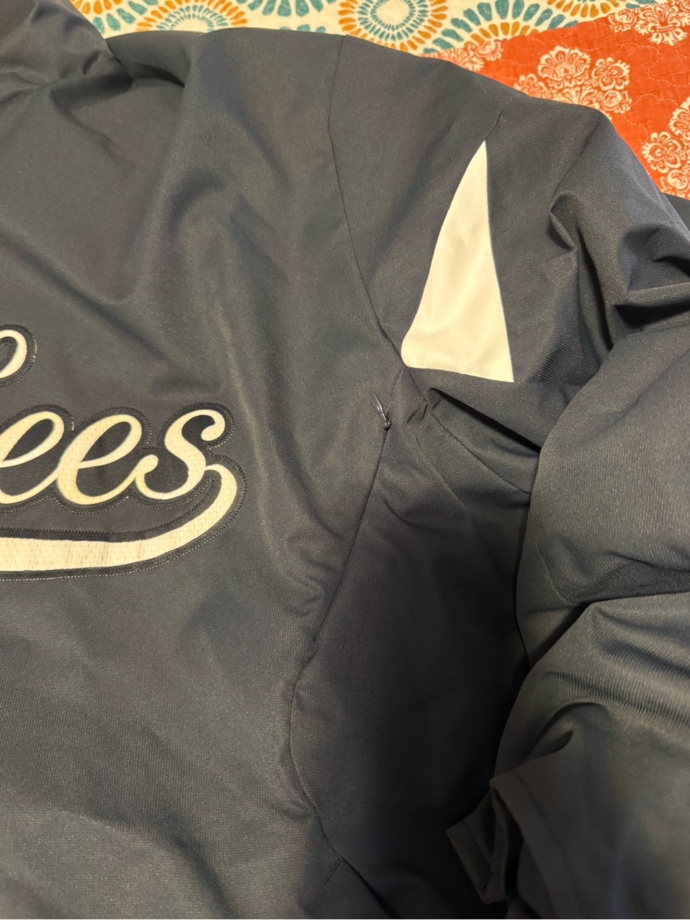 Majestic Navy Yankees Full-Zip Jacket with White Script - Picture 3 of 7